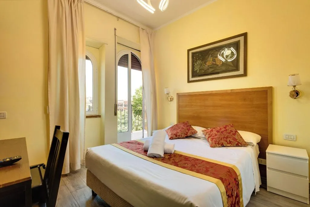 DOUBLE QUEEN SIZE BED Room, Hotel Terminal, Rome