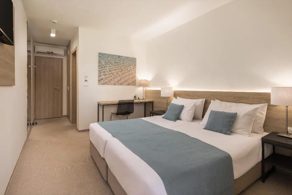 DOUBLE WITH BALCONY WITH VIEWS Room, Aminess Senses Hvar Resort, Split