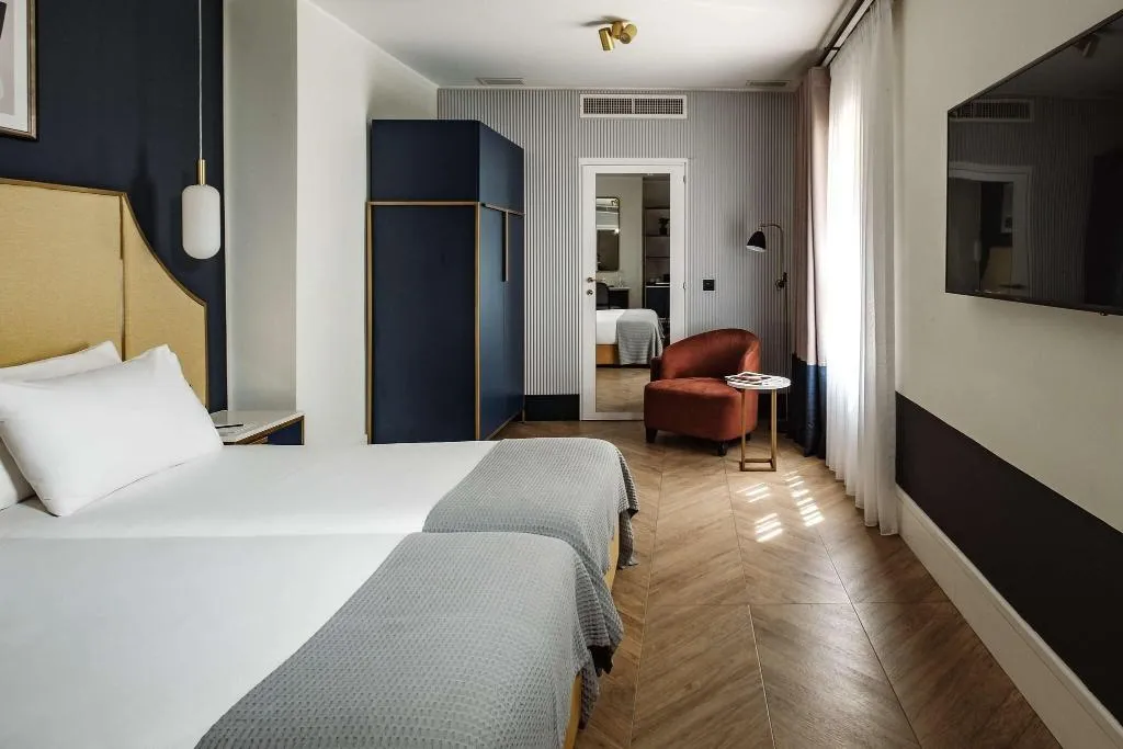 SUITE DELUXE TWO BEDS Room, The Cumberland, Malta