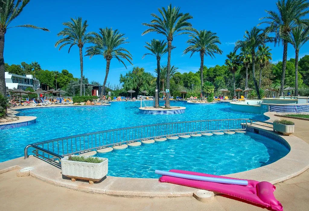 Pool, Exagon Park, Majorca