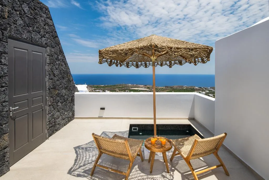 SUITE WITH JACUZZI Room, Venus Sunrise Suites & Villas, Santorini