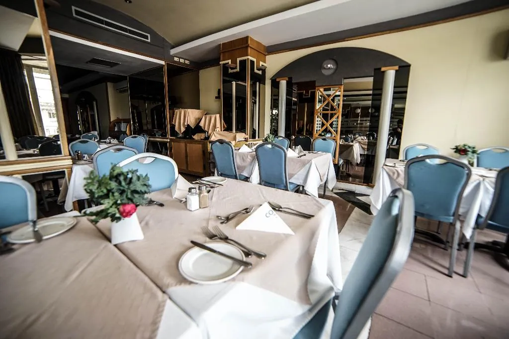 Restaurant, Coral Hotel, Malta