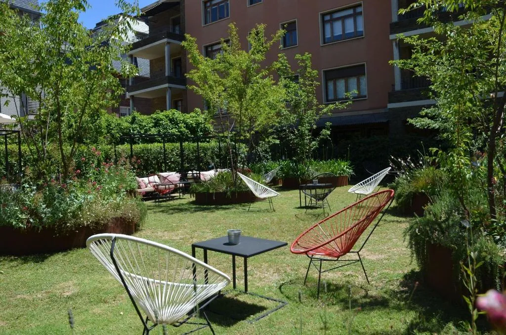 General view, Primero Primera, Barcelona