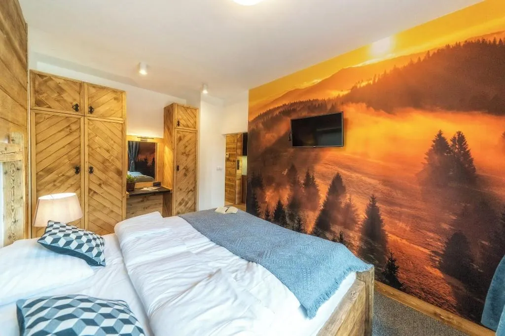 Room, ApartHotel Giewont, Krakow
