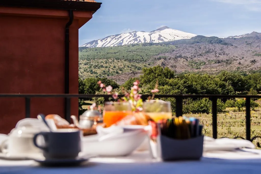Room, Picciolo Etna Golf Resort & Spa, Curio Collection, Catania