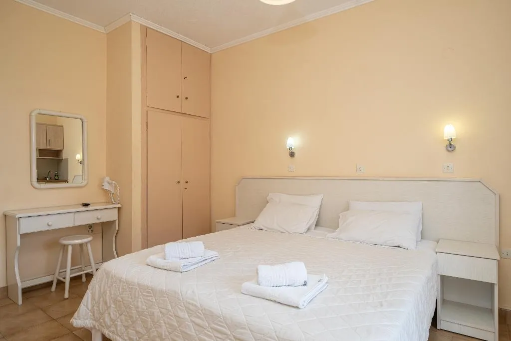 STUDIO CAPACITY 2 Room, Dionysios Studios & Apartments, Kefallinia