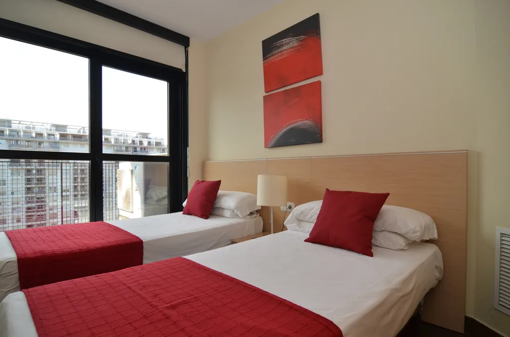 APARTMENT TWO BEDROOMS Room, Valencia Rental, Valencia