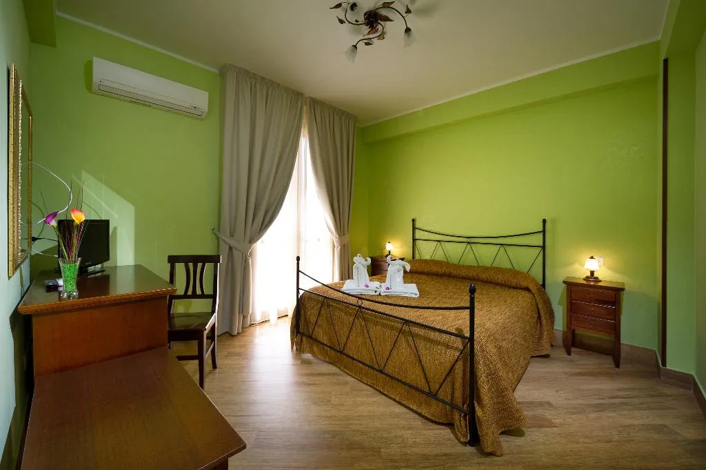 DOUBLE STANDARD Room, BeB Al Cantuccio, Palermo