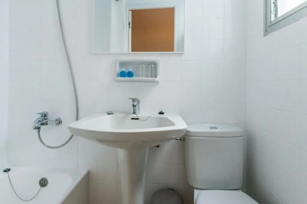 Room, Hostal Menurka, Menorca