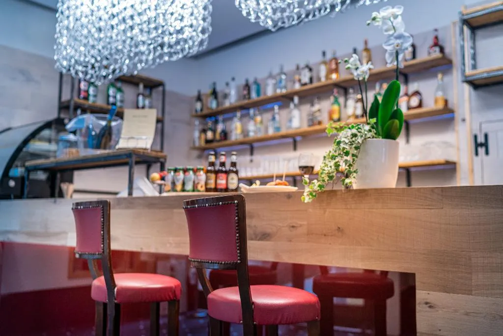 Bar, All'Angelo Art Hotel, Venice