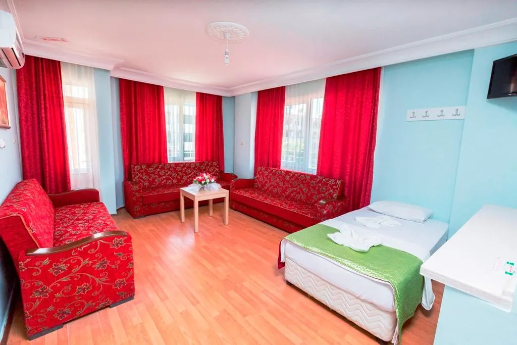 APARTMENT CAPACITY 7 Room, Nehir Apart Otel, Antalya