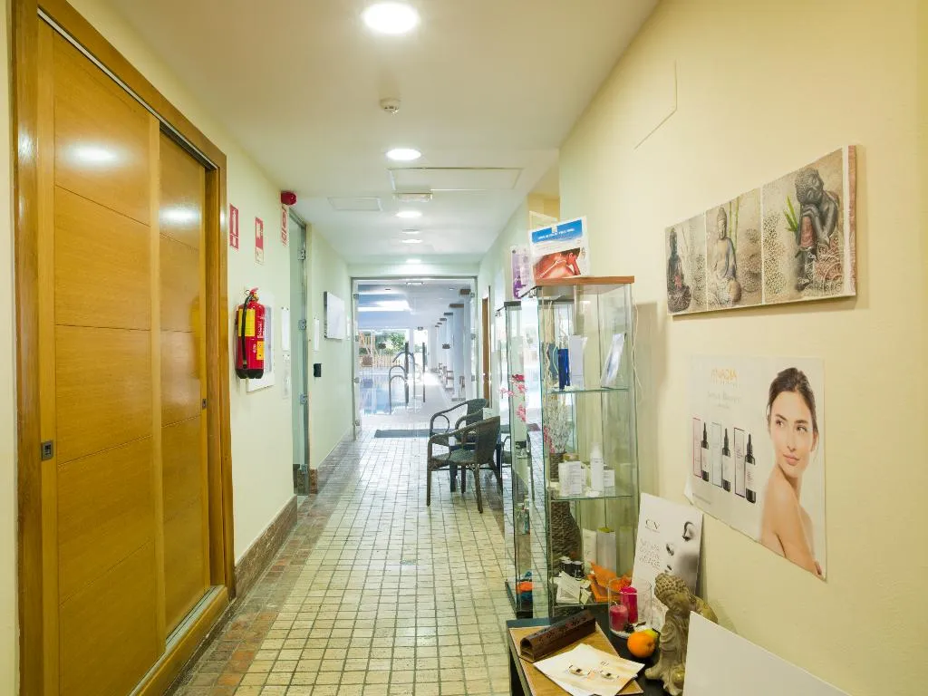 Sports and Entertainment, Monarque Fuengirola Park, Costa Del Sol