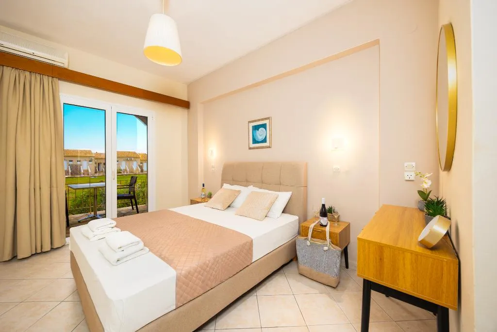 DOUBLE GARDEN VIEW Room, Koulouris Beach, Corfu
