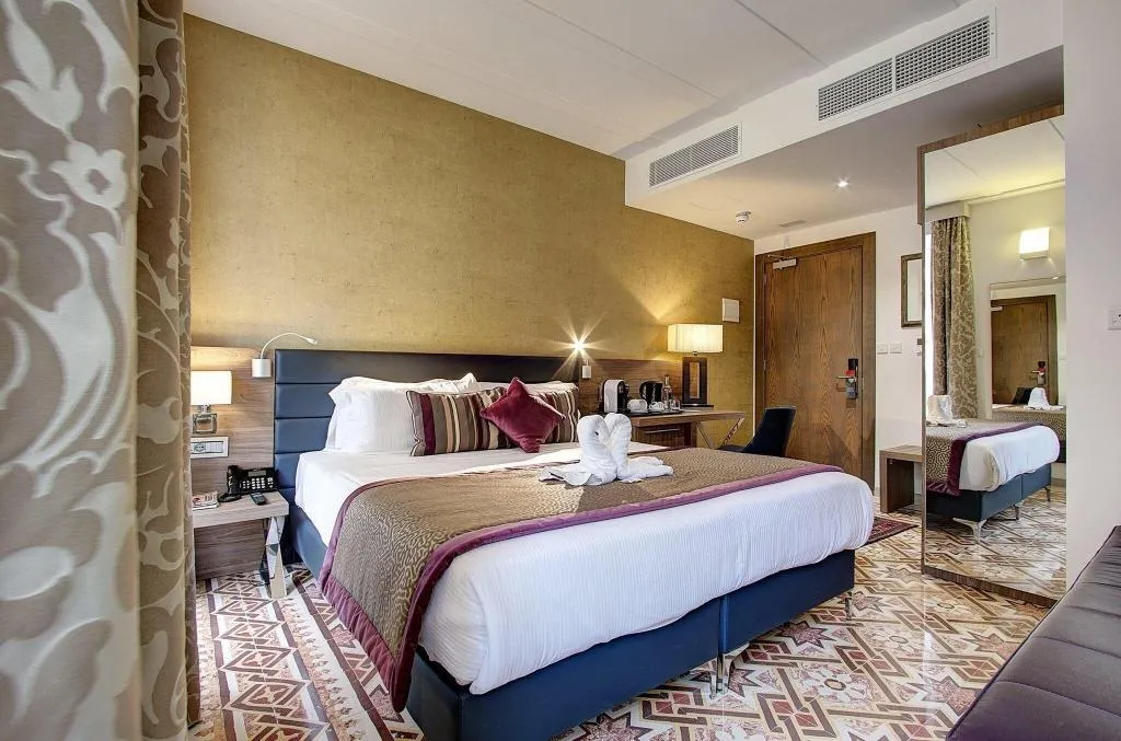 QUADRUPLE QUEEN SIZE BED Room, Palazzo Paolina Boutique Hotel, Malta