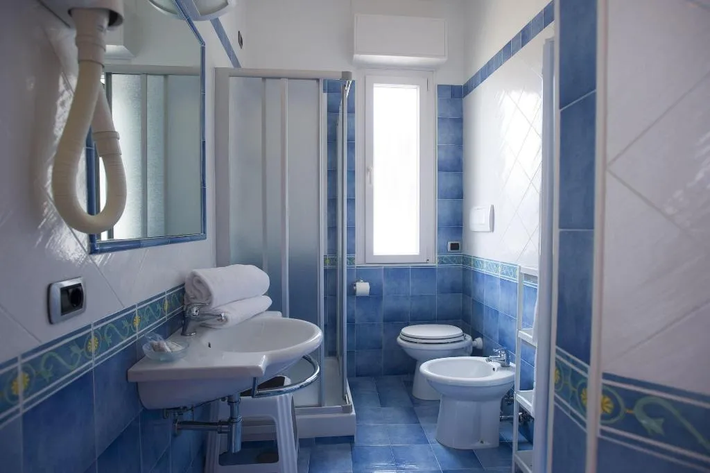 Room, Residence Panoramic, Naples