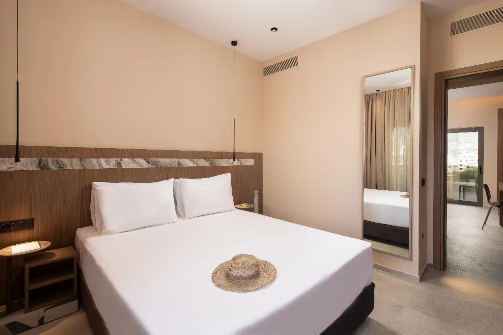 SUITE ONE BEDROOM Room, Cosmeen Lifestyle Boutique Stay, Crete