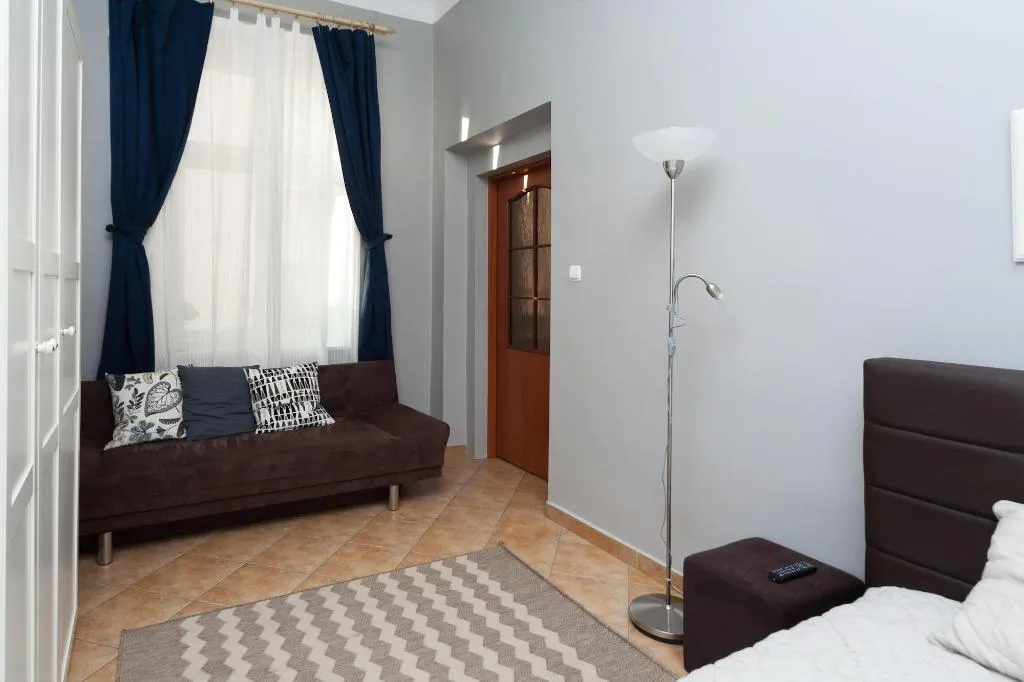 Room, Erasmus Student Apartments - Krakow Old Town, Krakow