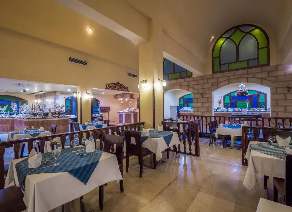 Restaurant, Sunny Days Palma De Mirette Resort & Spa, Red Sea Riviera