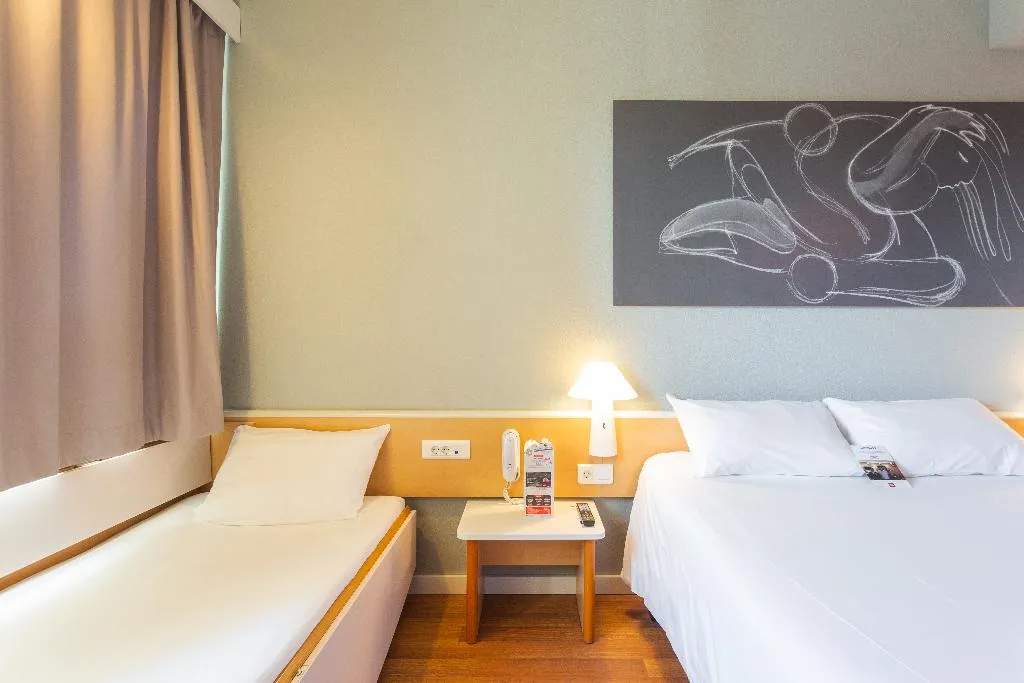 DOUBLE WITH DOUBLE BED Room, ibis Alicante Elche, Costa Blanca