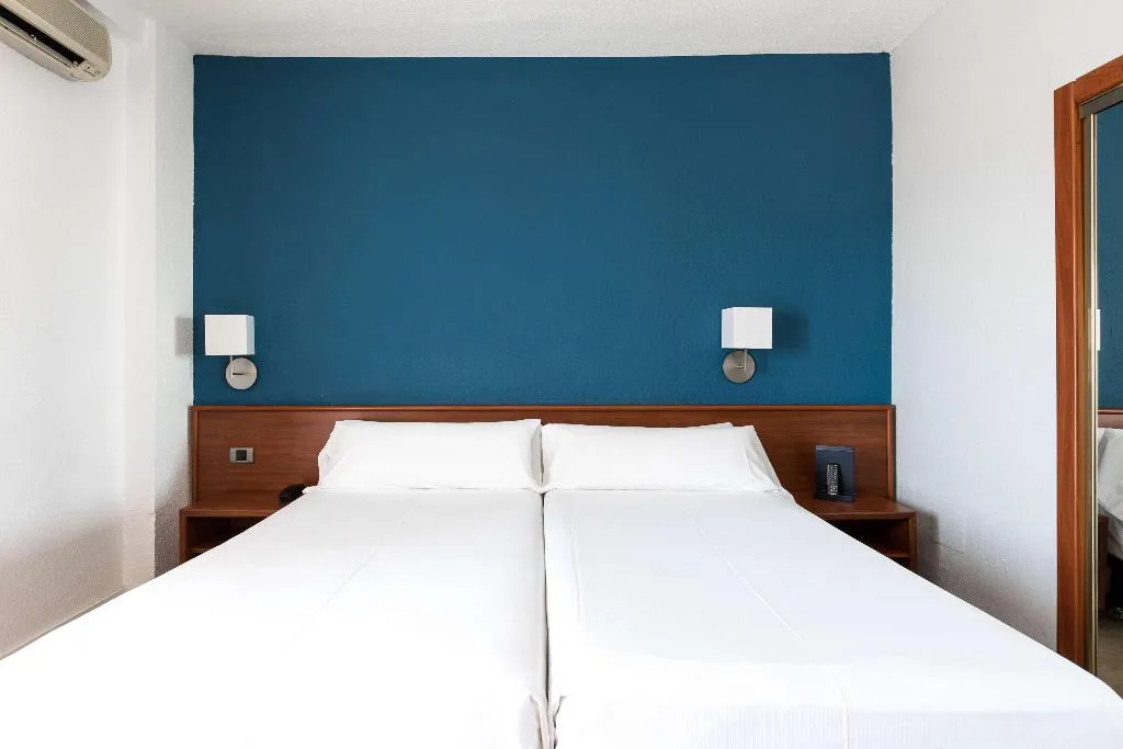 Room, Catalonia Punta del Rey, Tenerife