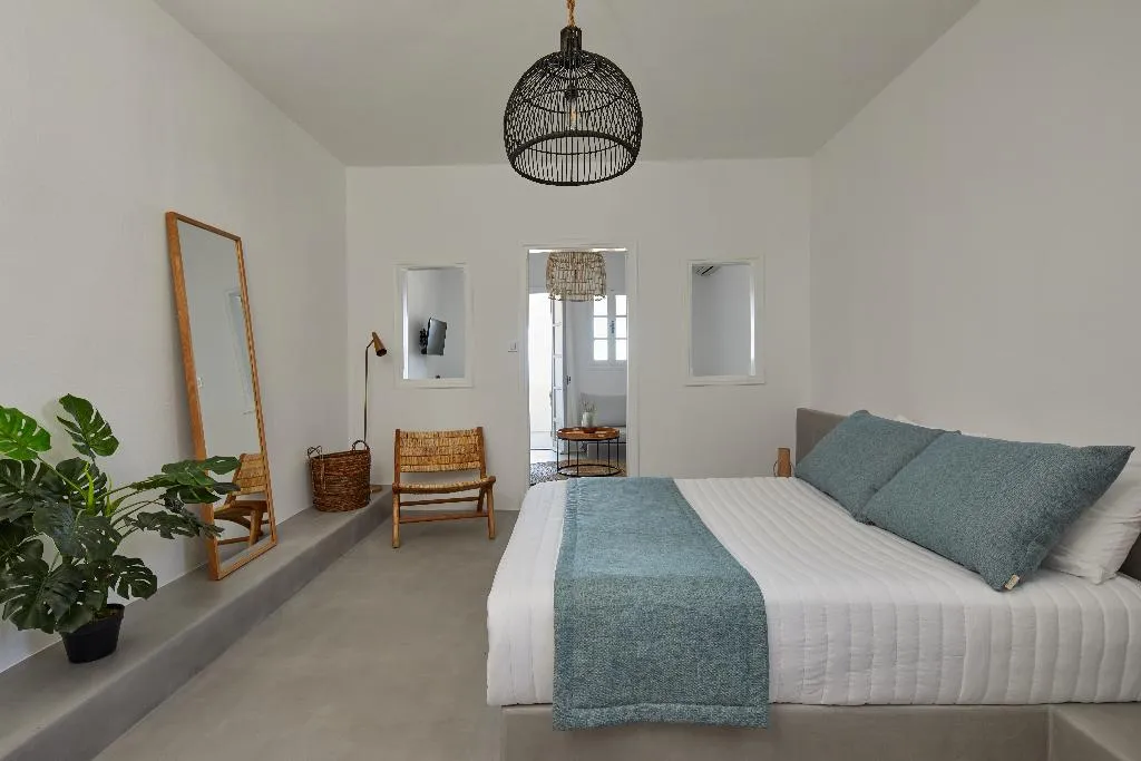 SUITE EXECUTIVE Room, Symmetry Suites, Santorini