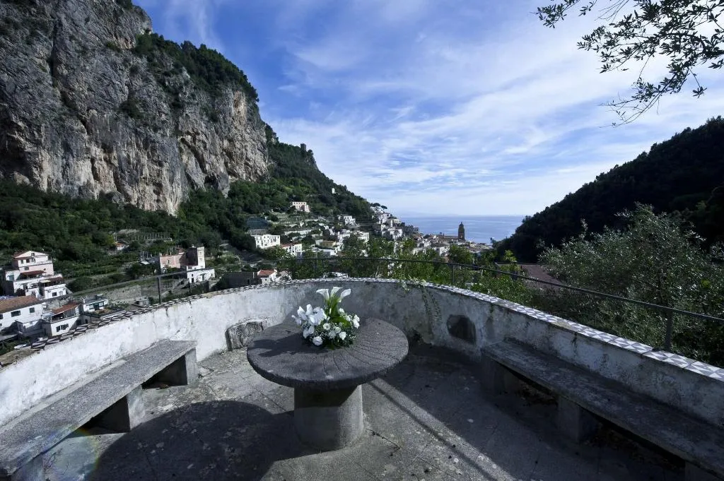 Terrace, Hotel Villa Annalara, Naples