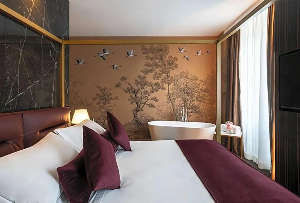 JUNIOR SUITE WITH TERRACE Room, Duomo Hotel & Apartments, Milan