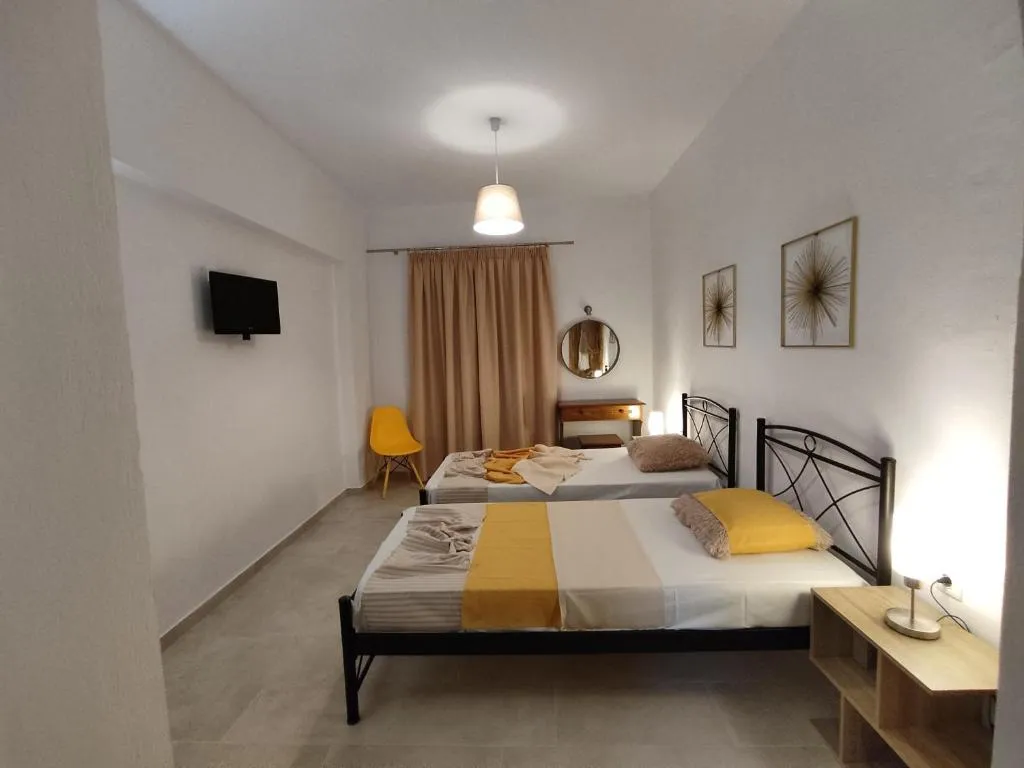 STUDIO STANDARD Room, Roza studios, Corfu