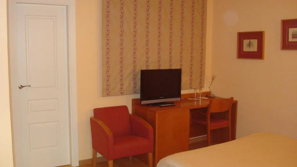 DOUBLE ONE BED Room, Alfonso VIII, Madrid
