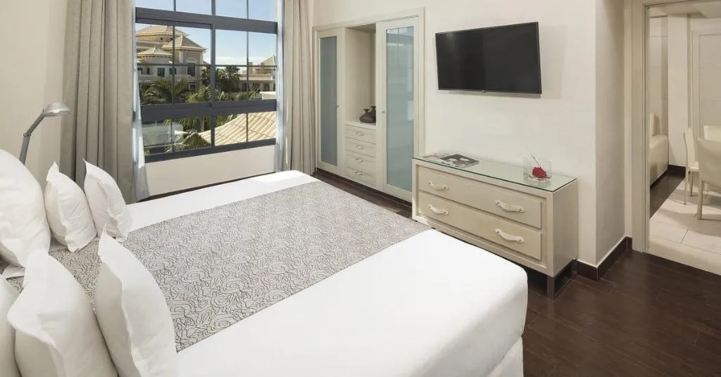 SUITE ONE BEDROOM Room, Gran Melia Palacio de Isora, Tenerife