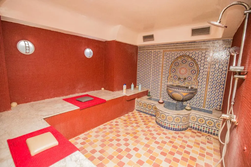 Sports and Entertainment, El Minzah, Tangier