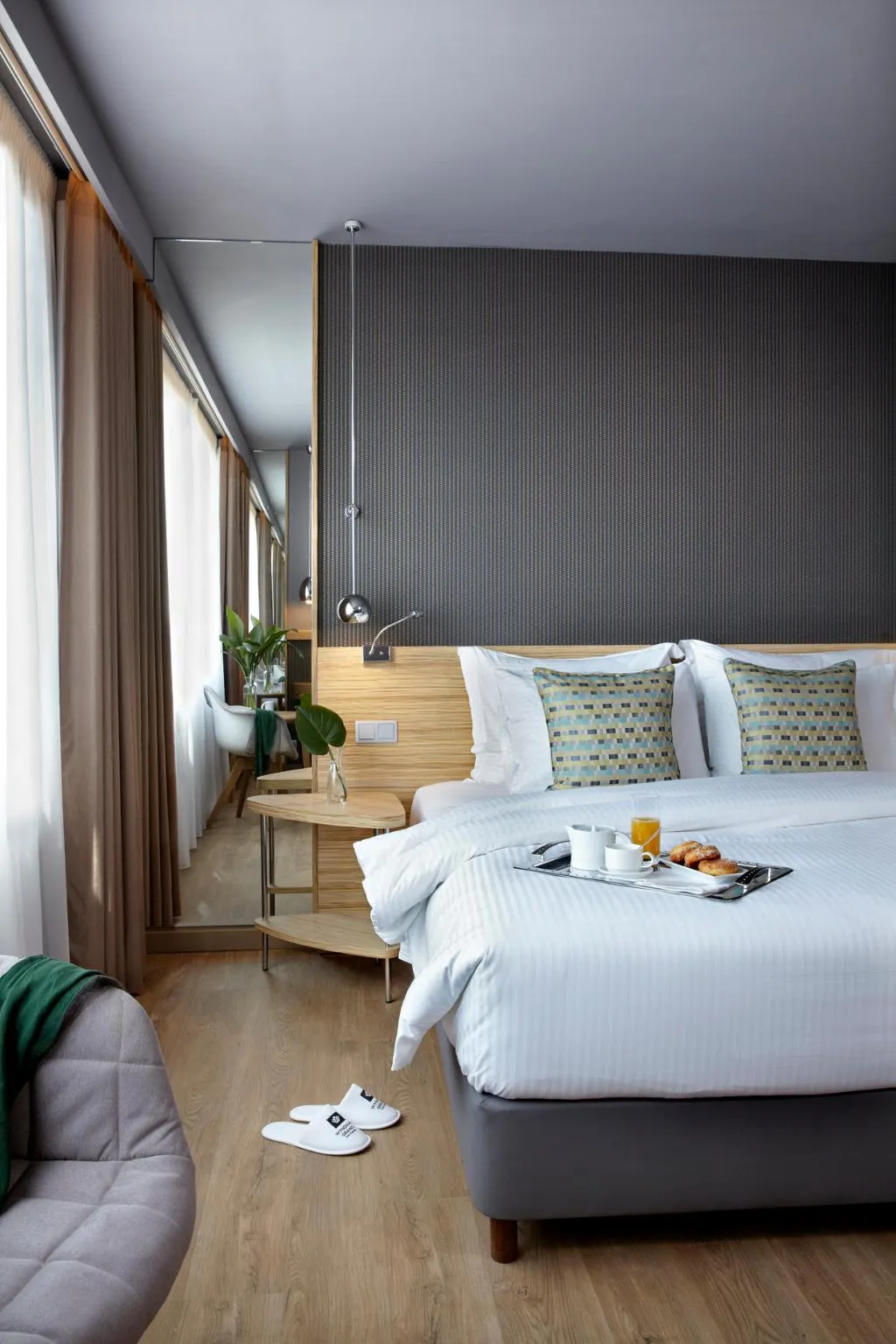 Double or Twin STANDARD Room, Wyndham Grand Athens, Athens