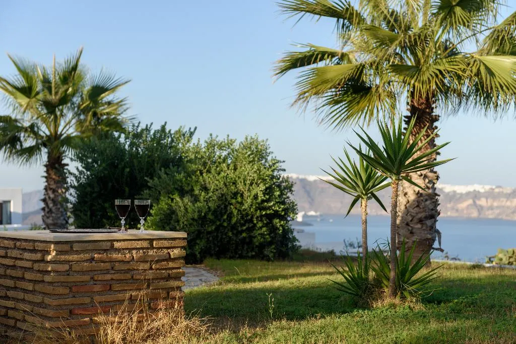 General view, Maison des Lys, Santorini