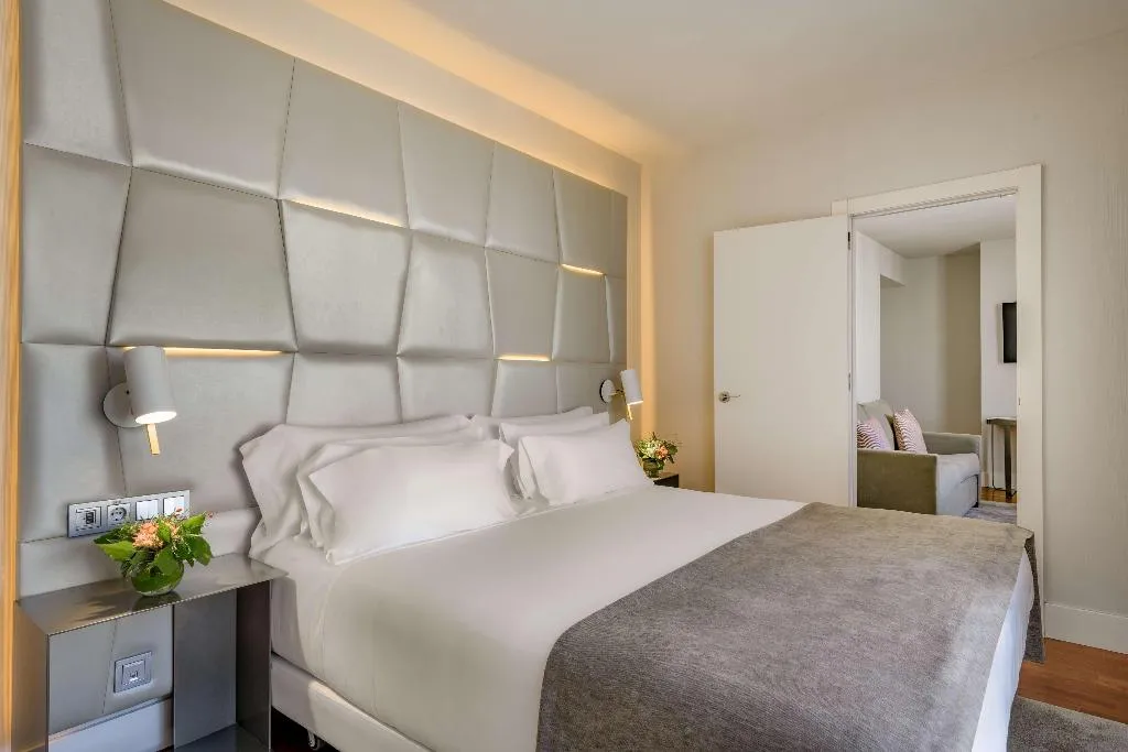 Room, NH Collection Madrid Colón, Madrid