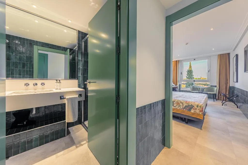 DOUBLE SINGLE USE RIVER VIEW Room, Ribera de Triana Hotel, Seville