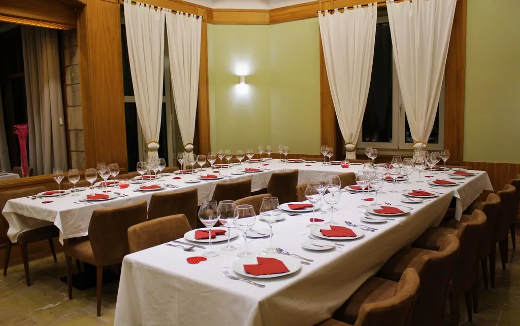 Restaurant, Solar Palmeiras, Lisbon