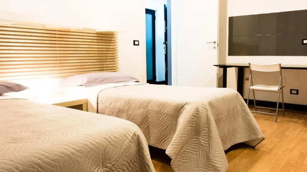 Room, Suite In Center, Palermo