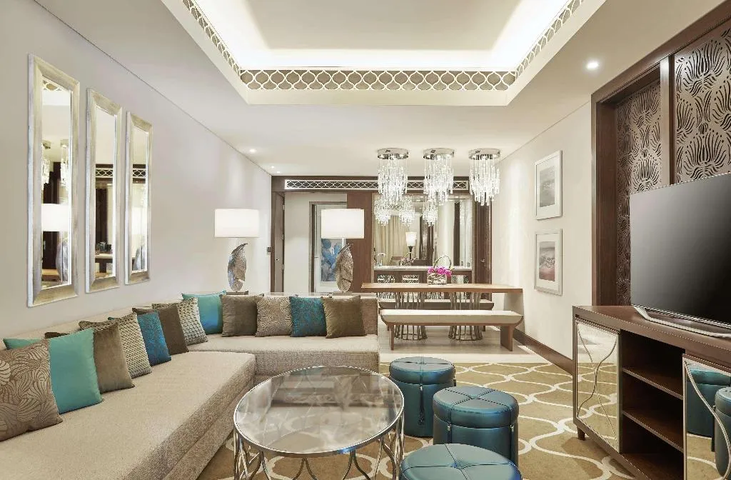 FAMILY ROOM STANDARD Room, Hilton Dubai Al Habtoor City, Dubai