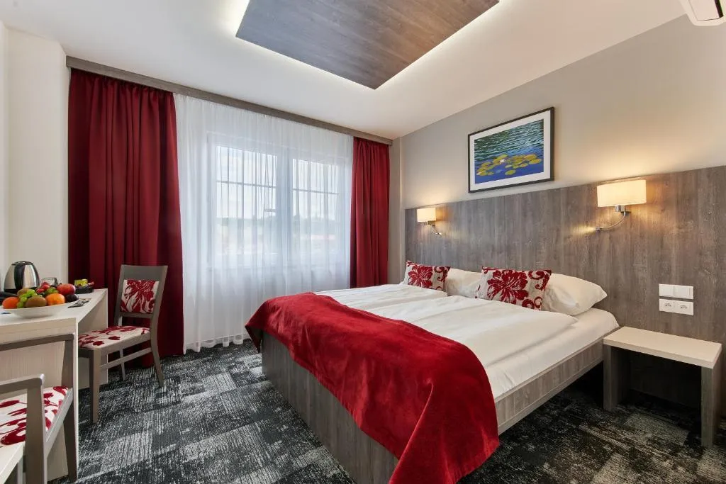 DOUBLE DELUXE Room, Wellness Hotel Step, Prague