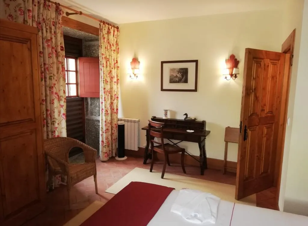 Double or Twin STANDARD Room, Casa da Portela de Sampriz, Porto