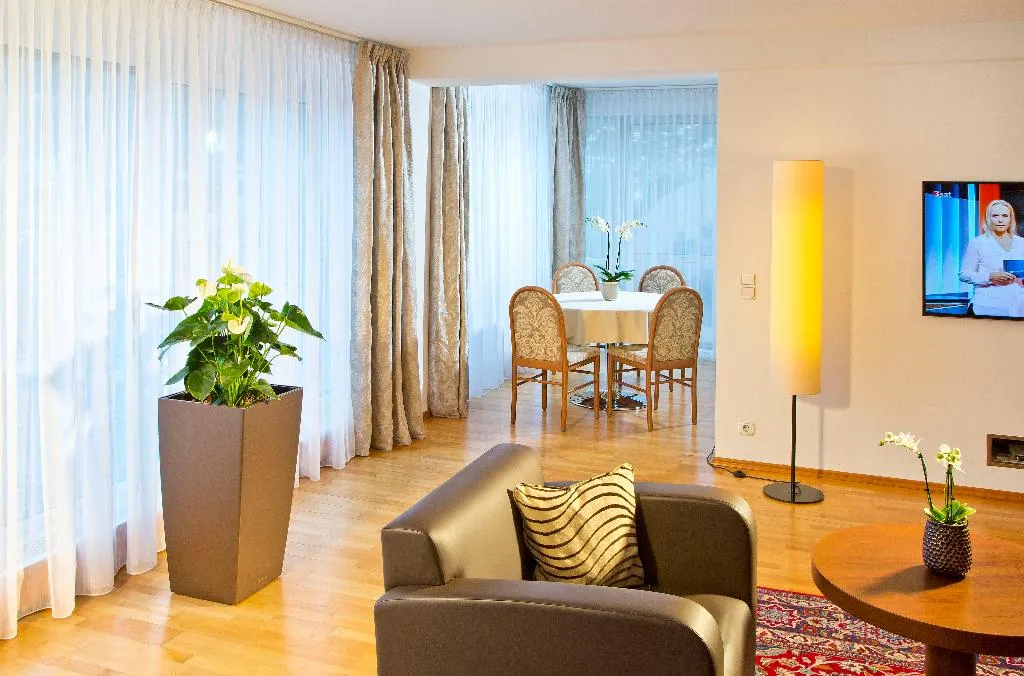 APARTMENT STANDARD Room, Penz Hotel West, Innsbruck