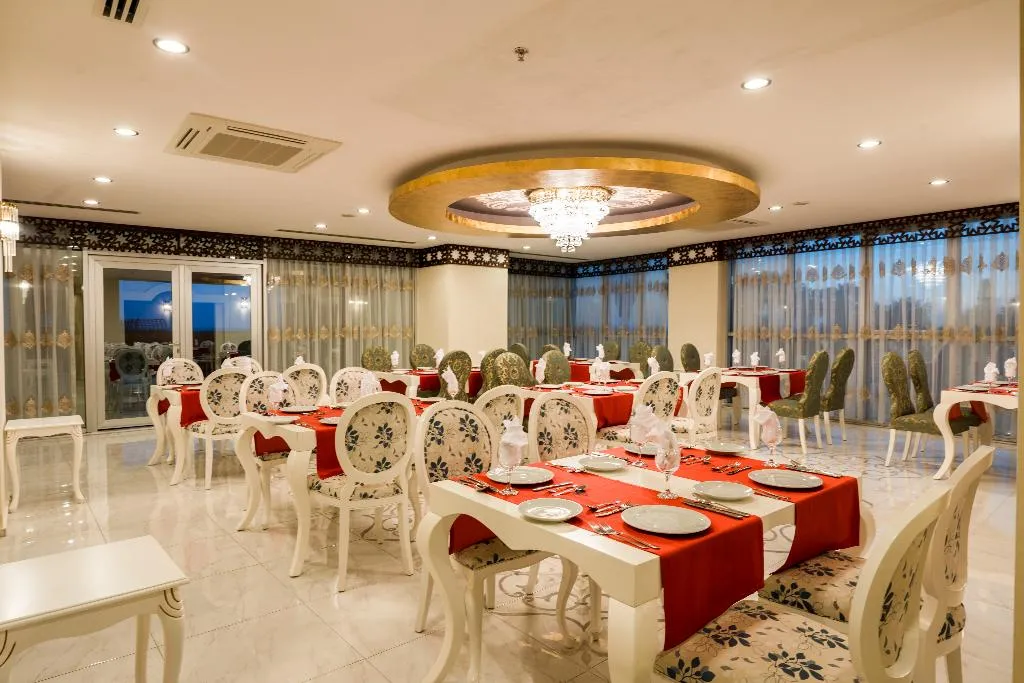 Terrace, Throne Beach Resort & SPA, Antalya