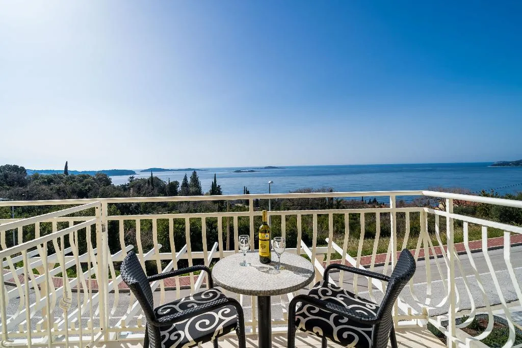 APARTMENT SEA VIEW WITH BALCONY Room, Villa Samba, Dubrovnik