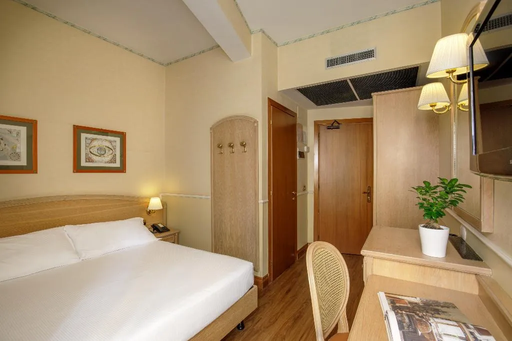 DOUBLE ECONOMY Room, Santa Costanza, Rome