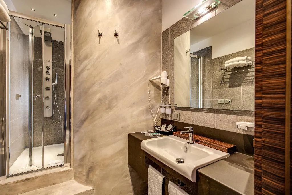 Room, Trevi Collection, Rome