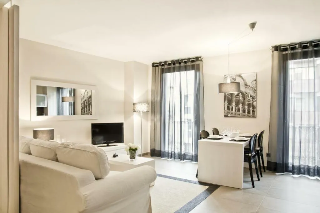 Room, Up Suites Barcelona, Barcelona