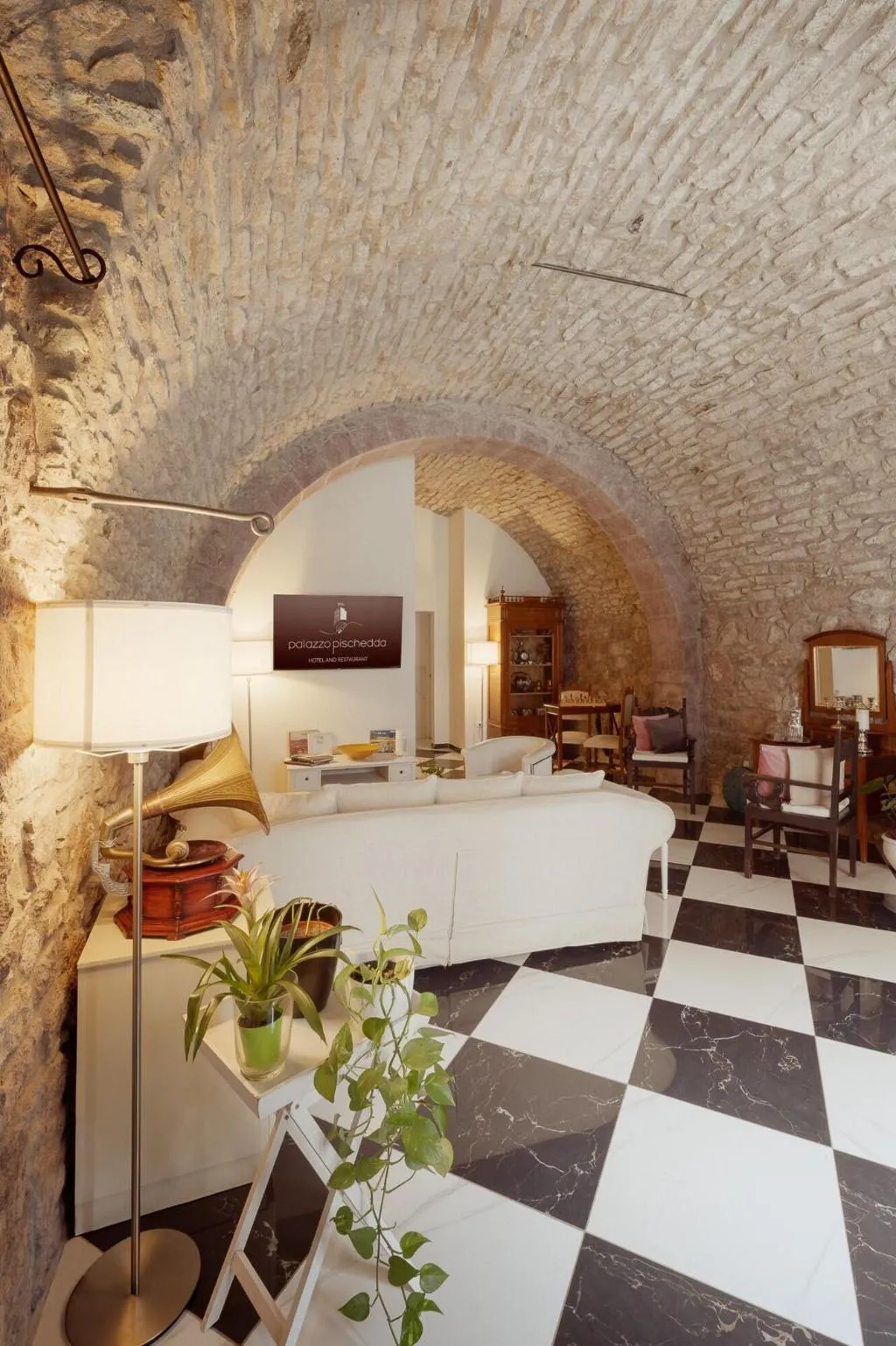 Lobby, Sa Pischedda, Alghero