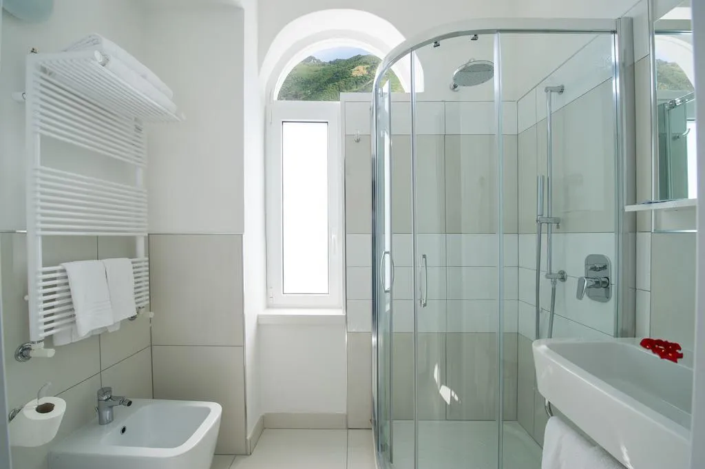 DOUBLE CLASSIC Room, San Francesco, Naples