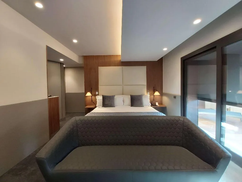 SUITE SUPERIOR KING BED Room, Best Western Premier Hotel Dante, Barcelona