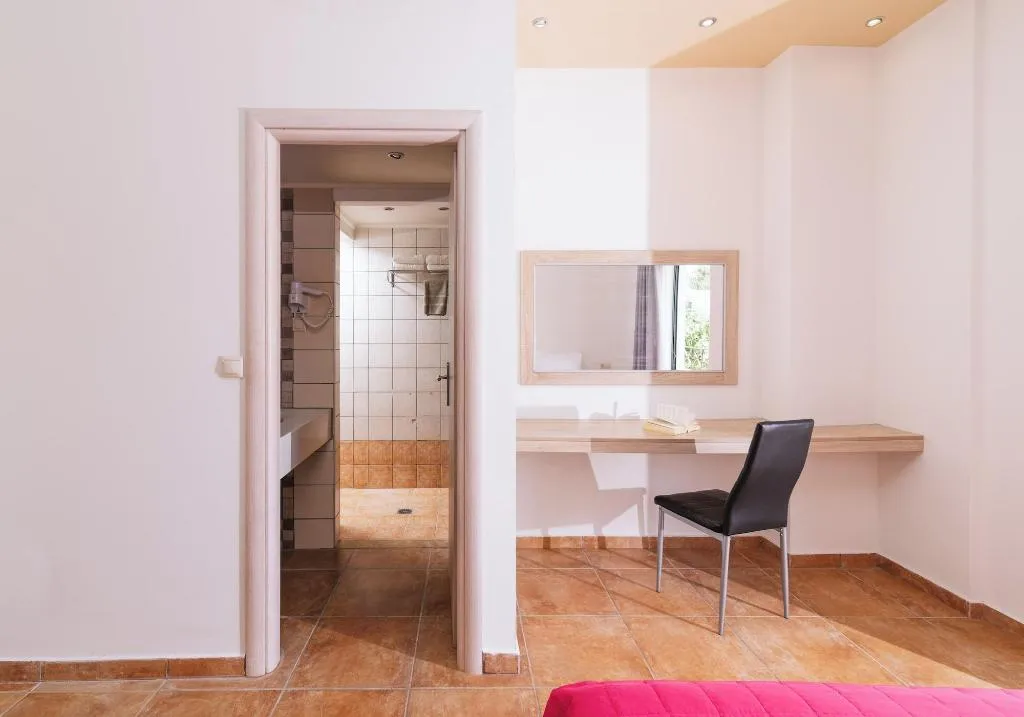 Room, Matala Bay in Style Apartments, Crete